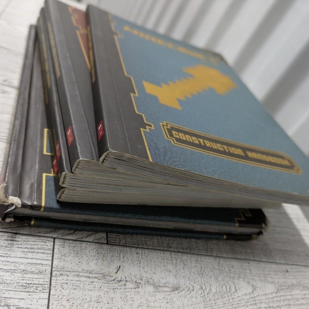 Minecraft Hardcover Book Set - Picture 10 of 11